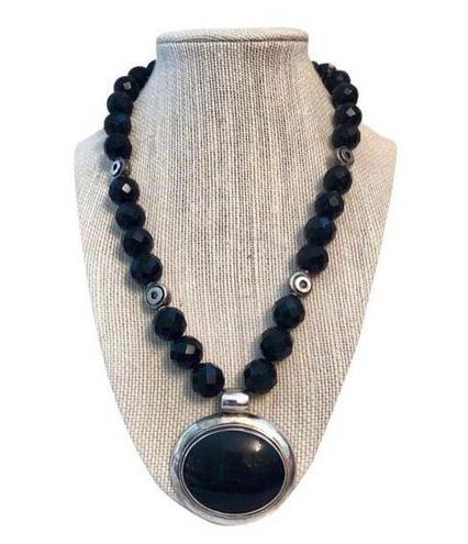 Onyx Black   pendant silver necklace