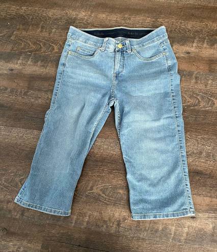 Raphaella Size 8 Jean Capris Blue