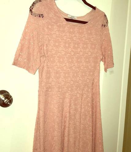 Acemi - New pink  lace fit and flare dress size medium