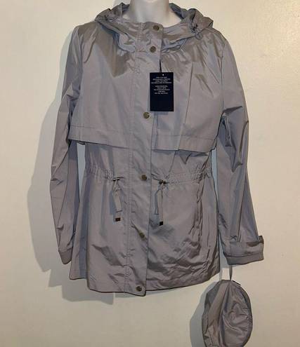 Cole Haan  hooded packable Rain Jacket Size Large blue/gray “Mist” color NWT