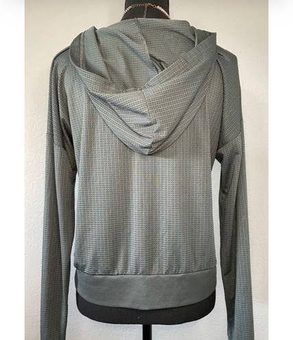 Z By Zella Olive Green Pullover Workout Sweater - Small