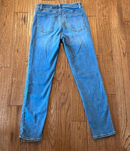 Talbots  slim ankle jean size 2 medium wash