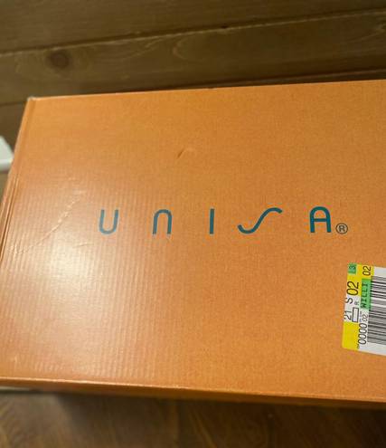 Unisa NWT  Womens Unquesiay Block Heel Over the Knee Boots size 7 1/2