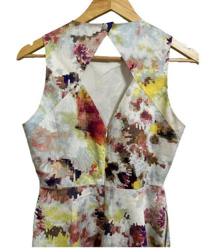 Hunter Bell  New York Kukka Tea A-line Dress Floral Keyhole Back Size 4