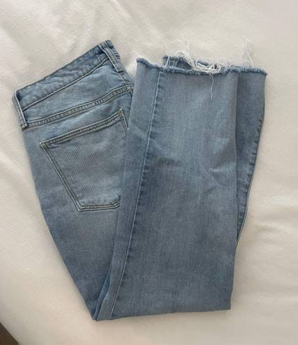 Universal Threads Universal Thread Light Wash Jeans