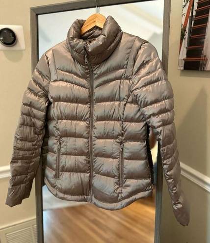 Bernardo  Metallic Zip Around Funnel Puffer Jacket Size Small. Retail 180