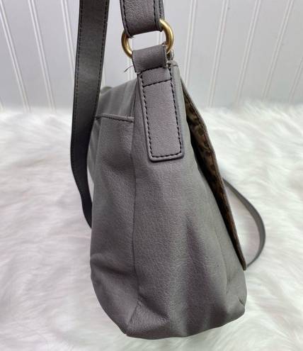 Relic  by Fossil Oh Happy Day gray leather flap front crossbody messenger bag EUC