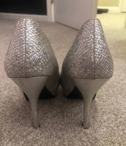 Bamboo Silver Platform Heels With Glitter Detail