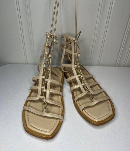 Stuart Weitzman  NWOB Kora Lace-Up Gladiator Sandal beige Size 8 $395 New Roman