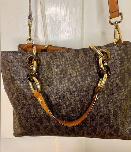 Michael Kors COPY -  EUC Cynthia Satchel & Crossbody Bag Black & Brown Monogram …