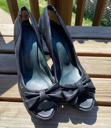 Staccato  black leather peep toe heels with bow size 37