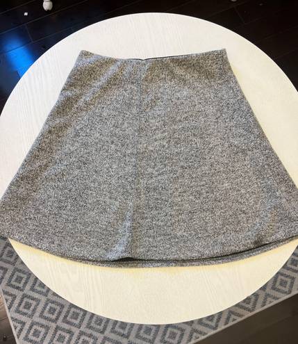 The Loft  Women's Grey Mini Flared Skirt size small  Stretch Textured Knit High Waist