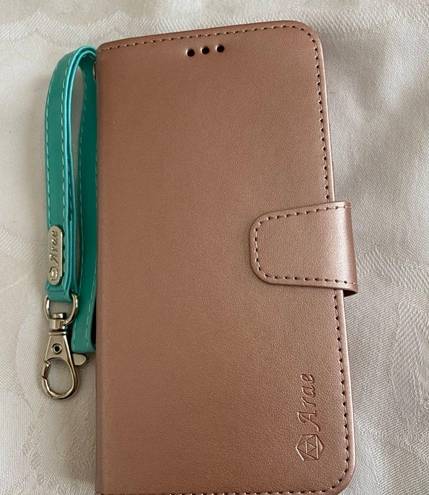 Arae iPhone 11 Rosegold wallet Case NIP