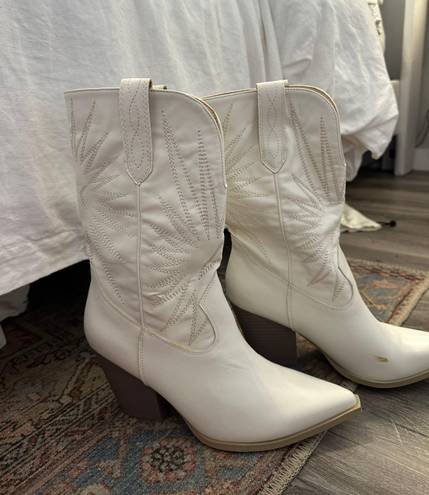 Cowboy / Cowgirl Boots White Size 10