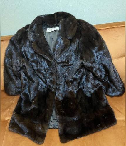 Oleg Cassini King Furs Memphis Authentic Mink Vintage Fur Coat  Women’s M-L