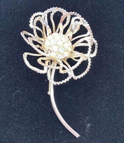 Petal Sarah Coventry Flower  Floral Brooch Sparkly