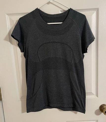 Lululemon  Swiftly Tech- Gray, size 12