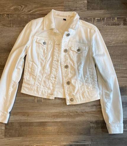 American Eagle white jean jacket