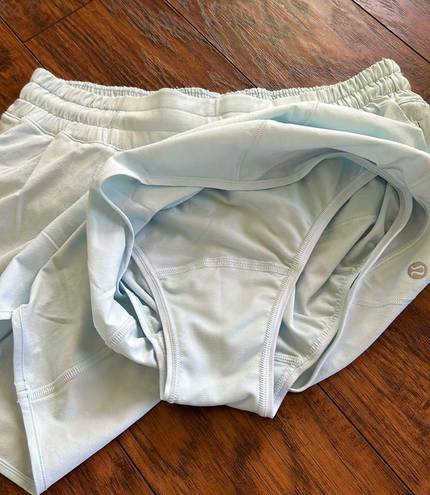 Lululemon Hotty Hot Shorts 4”