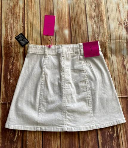 Celebrity Pink Women White A-Line Denim Skirt Buttons Front Size 1