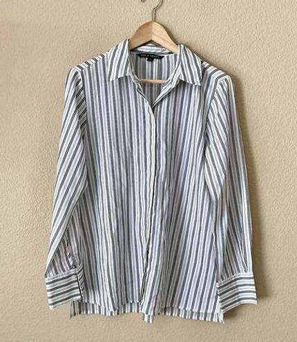 Zac and Rachel  Button Down Blouse Shirt Size Medium