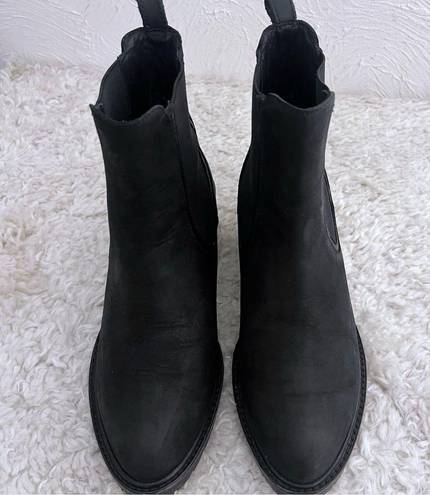 Krass&co Thursday Boot  Everyday Knockout Chelsea Matte  Black Leather Ankle 6.5