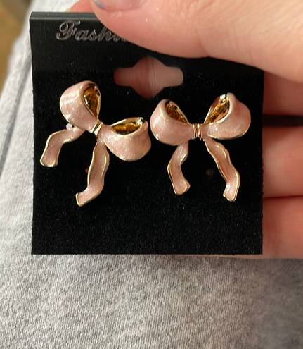 Gold and Pink Bow earrings