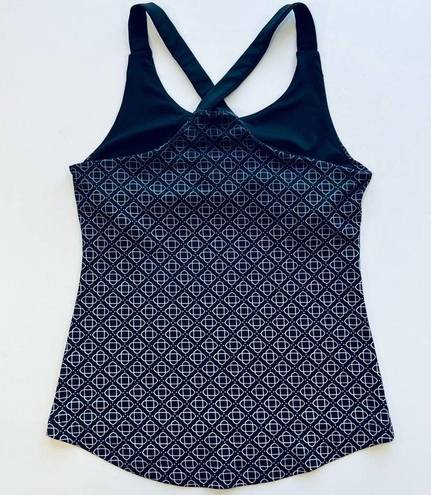 Satva  Kama Cami Yoga Ombré Tank Top Printed Criss Cross Built in Bra Black M