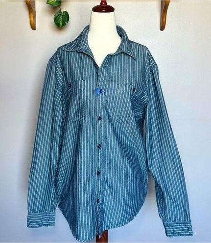 L.L.Bean NWOT  Slightly Fitted Button Down Navy Blue Shirt with Pinstripes Medium