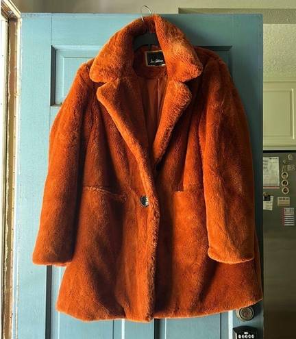 Sam Edelman  FAUX FUR COAT IN COGNAC, SIZE L, NEW WITHOUT TAG MSRP $220