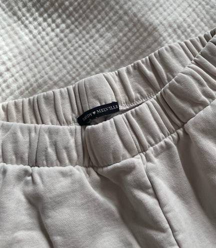 Brandy Melville Rosa Sweatpants