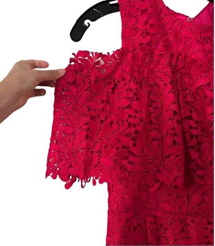 Monique Lhuillier  Lace Sleeveless Ruffled Tiered Maxi Gown Dress Fuschia Sz 8