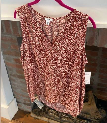 Sonoma NWT  Paisley Floral Red Tank size Medium Brand New