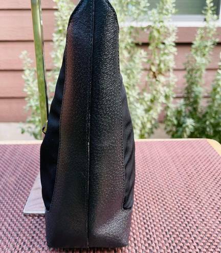 Gucci  Black Canvas Fabric Jackie Shoulder Bag