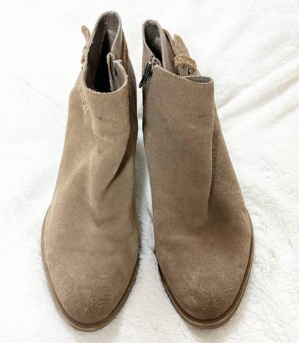 DV by Dolce Vit Dolce Vita Taupe Brown Suede Heeled Ankle Booties Sz 9.5