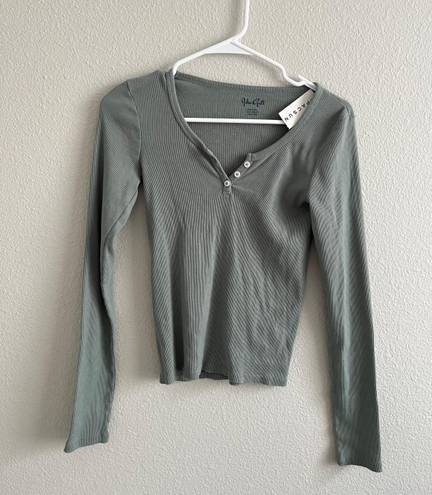 Brandy Melville BNWT  Long Sleeve Top