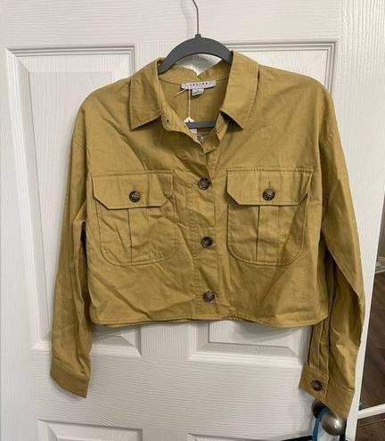 FAVLUX Women’s Mustard Yellow  Cropped Shirt Jacket Button Up Medium NWT