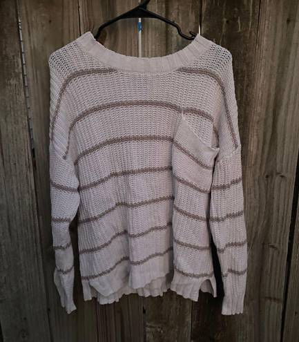 American Eagle Outfitters Sweater