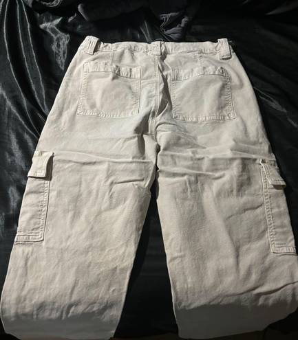 American Eagle Cargos