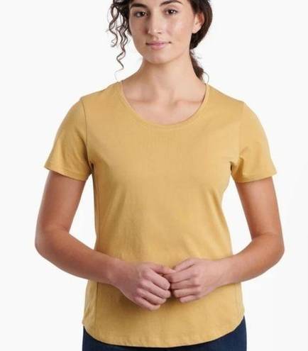 The North Face LUCY Wicking Workout Tee Sporty Athletic Top Quickdry Golden Yellow