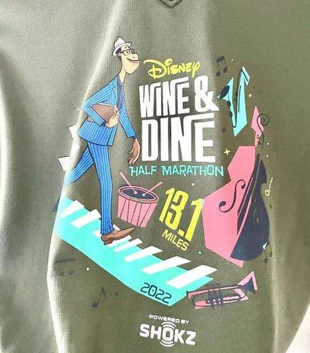 Disney  RunDisney Wine and Dine Soul Half Marathon Long Sleeve Top in Size S