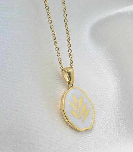 Gold Plant Irregular Shaped Pendant Necklace