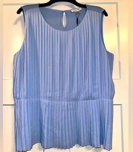 Calvin Klein  sleeveless pleated blouse Light Blue XL NWT