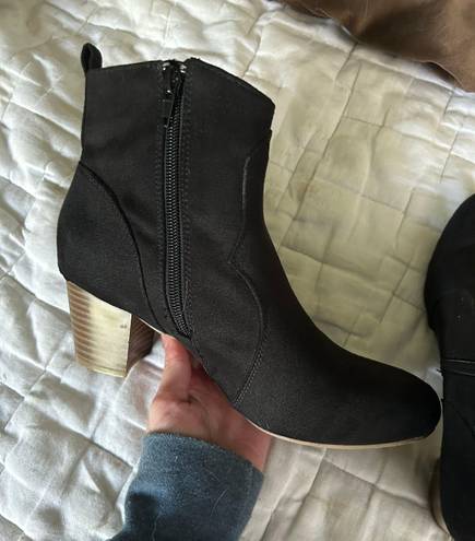 American Eagle Outfitters Black Booties