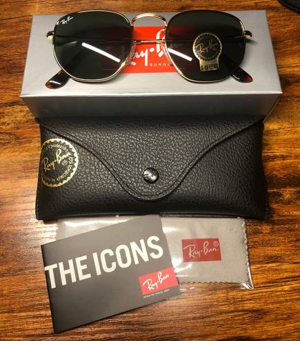 Ray-Ban Hexagonal Gold Frame RB3548N