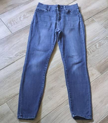 New York & Co. High Waist Jegging Jeans