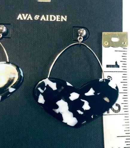 Ava  & Aiden Black & White Heart Teardrop Earrings