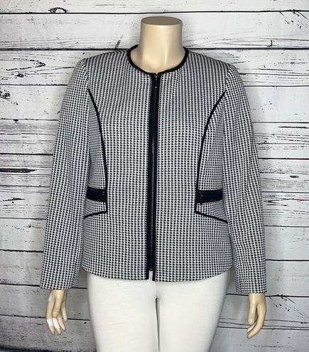 Houndstooth Kasper NWOT Size 16 Black & White  Zip Front Jacket Blazer