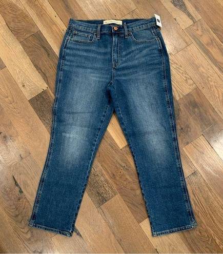 Gap  NWT Best Girlfriend Super High Rise Crop Blue Denim Jeans Size 29