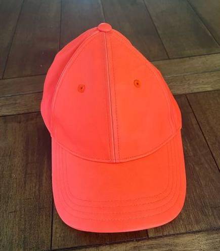 Juicy Couture  hat orange